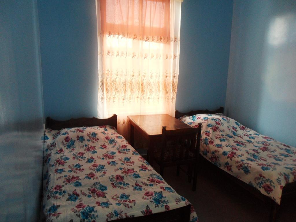 Guest House Nika Kobuleti Esterno foto