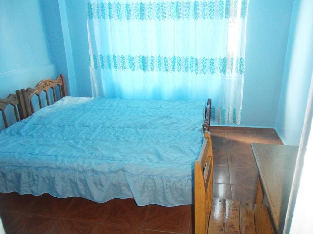 Guest House Nika Kobuleti Esterno foto