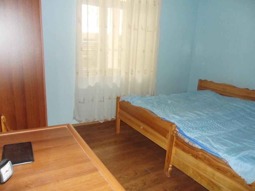Guest House Nika Kobuleti Esterno foto